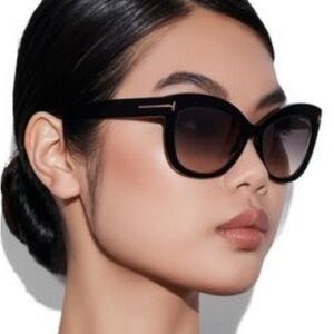 Tom Ford TF524 01D POLARIZED 56 16 Black Cat eye Sunglasses in Box‎